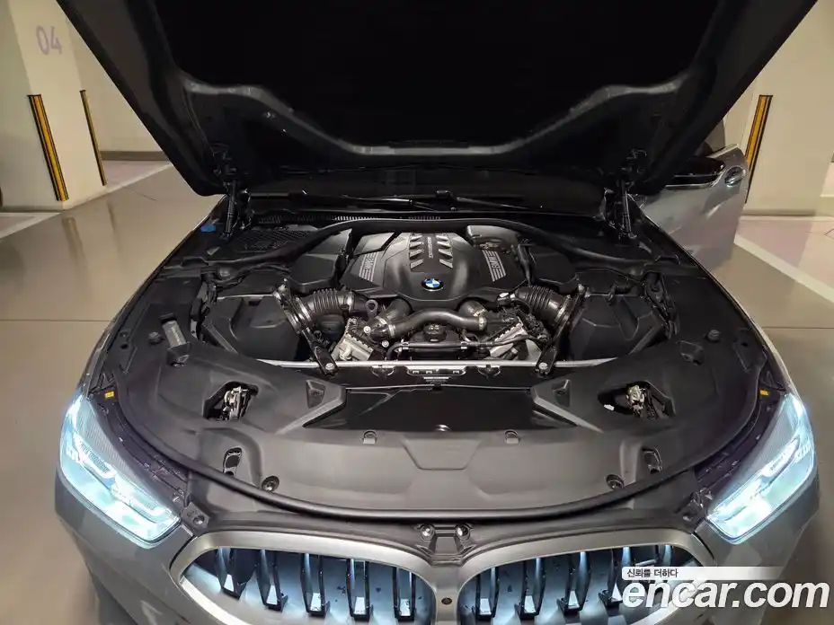 BMW 8-Series 2023 4.4 Автомат в Москве № 187927, фото 14