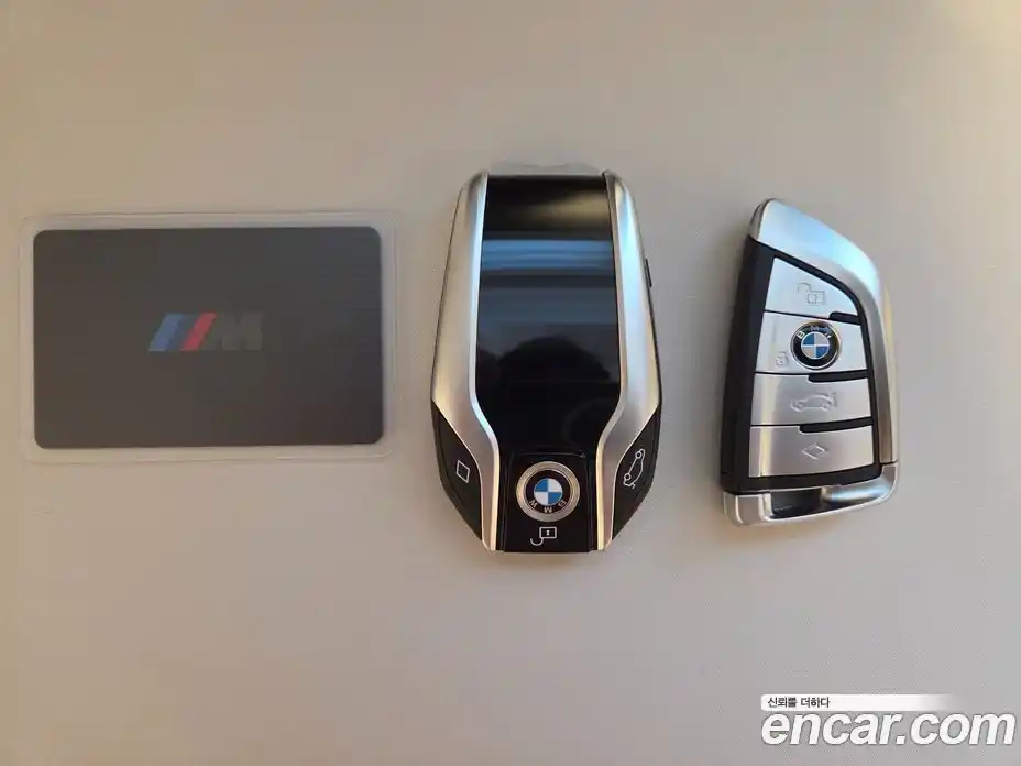 BMW 8-Series 2023 4.4 Автомат в Москве № 187927, фото 17