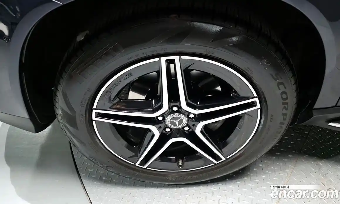 Mercedes-Benz GLE-Class 2021 2.9 Автомат в Москве № 191599, фото 13