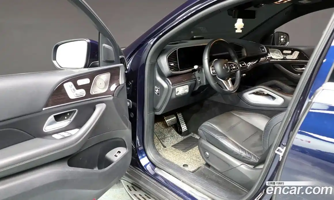 Mercedes-Benz GLE-Class 2021 2.9 Автомат в Москве № 191599, фото 18