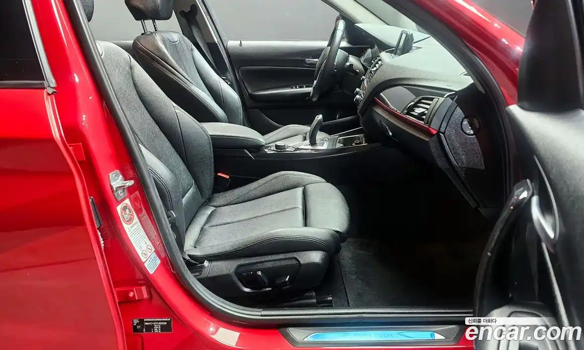 BMW 1-Series 2015 2.0 Автомат в Москве № 191730, фото 6