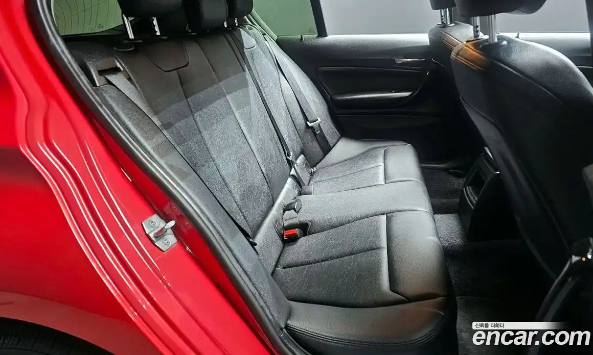 BMW 1-Series 2015 2.0 Автомат в Москве № 191730, фото 7