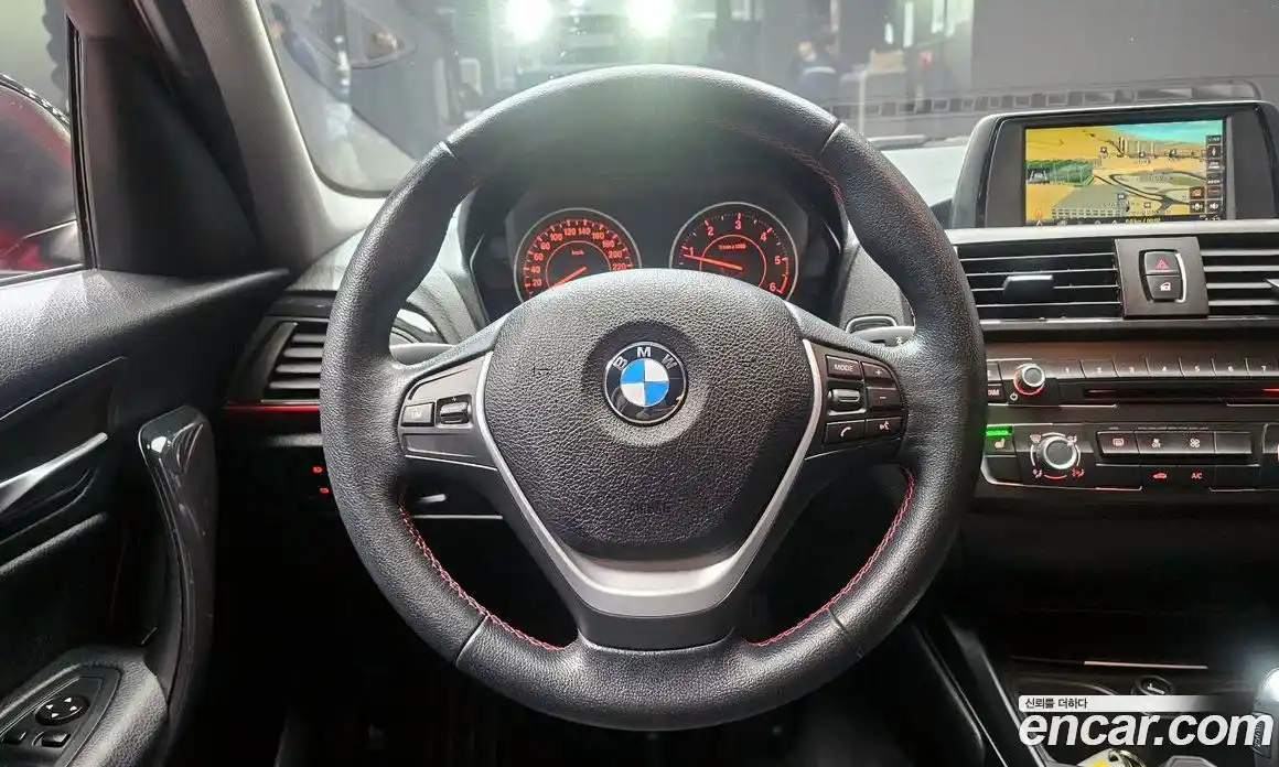 BMW 1-Series 2015 2.0 Автомат в Москве № 191730, фото 10