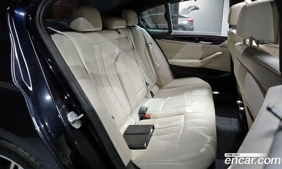 BMW 5-Series 2019 2.0 Автомат в Москве № 191915, фото 16