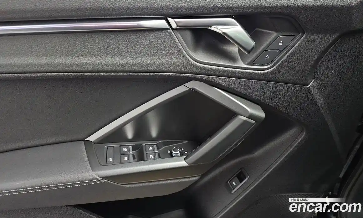 Audi Q3 2023 2.0 Автомат в Москве № 192376, фото 12