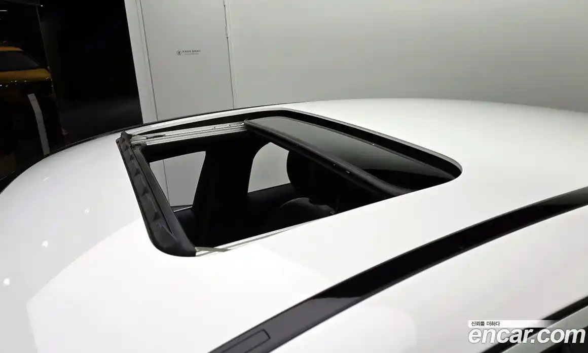 Mercedes-Benz GLC-Class 2023 2.0 Автомат в Москве № 194406, фото 12