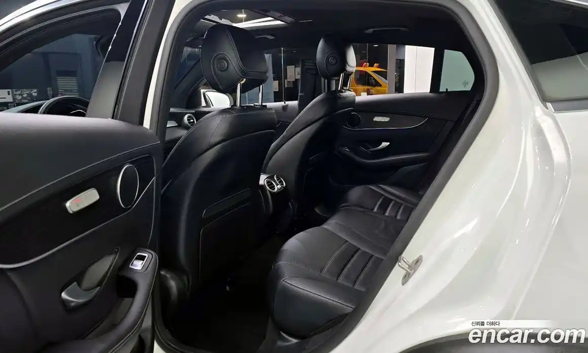 Mercedes-Benz GLC-Class 2023 2.0 Автомат в Москве № 194406, фото 17