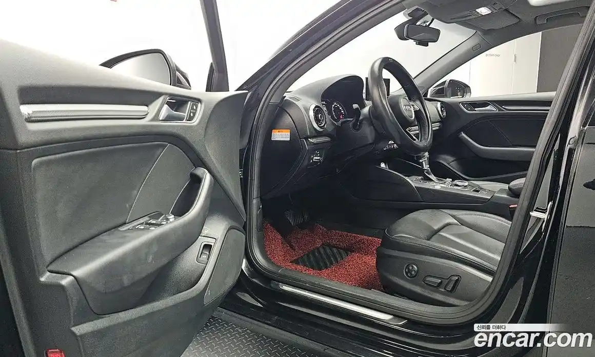 Audi A3 2018 2.0 Автомат в Москве № 195719, фото 20