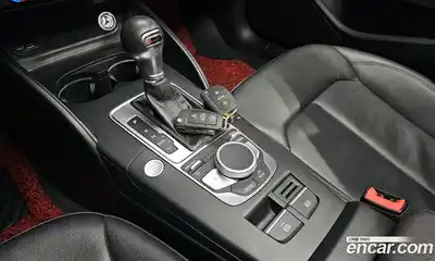 Audi A3 2018 2.0 Автомат в Москве № 195719, миниатюра 4