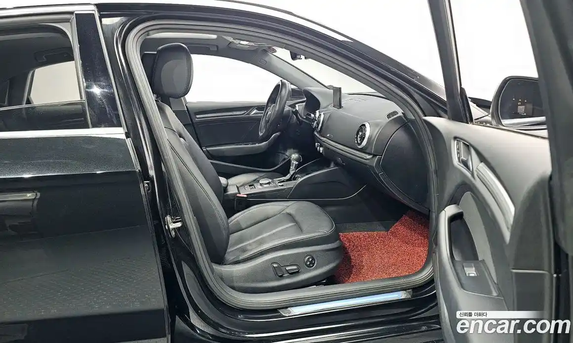 Audi A3 2018 2.0 Автомат в Москве № 195719, фото 8