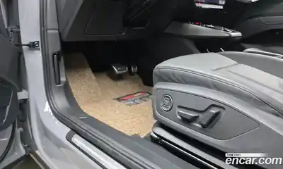 Audi Q4 e-tron 2025 0.2 Автомат в Москве № 195903, миниатюра 2