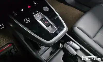 Audi Q4 e-tron 2025 0.2 Автомат в Москве № 195903, миниатюра 10