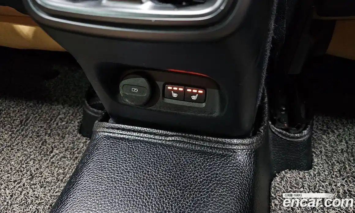 Volvo XC40 2020 2.0 Автомат в Москве № 197022, фото 19