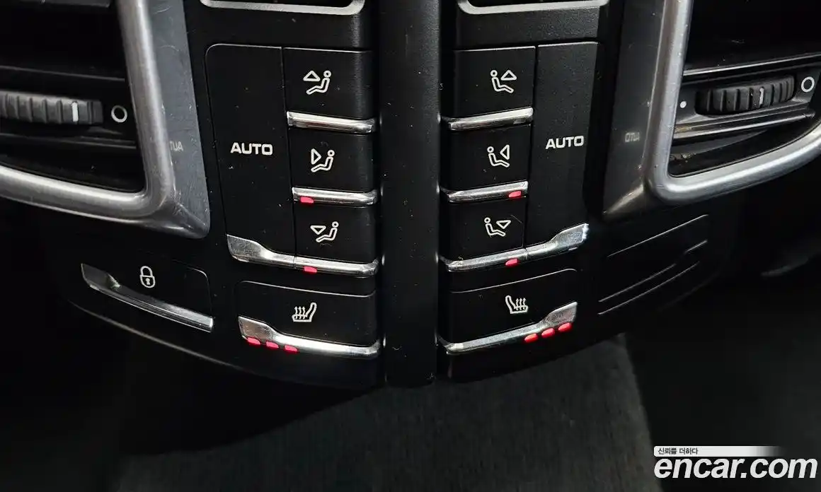 Porsche Cayenne 2016 3.0 Автомат в Москве № 197627, фото 11