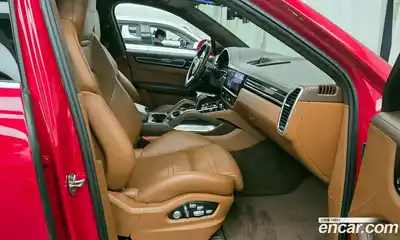 Porsche Cayenne 2021 4.0 Автомат в Москве № 197655, миниатюра 2