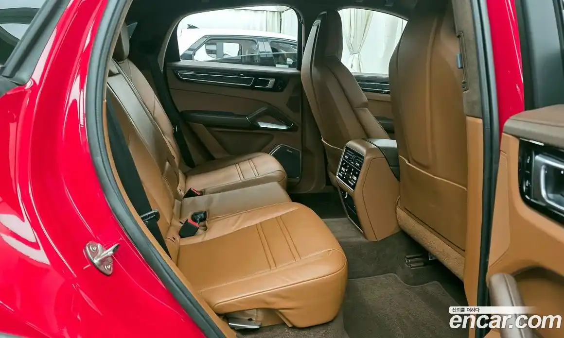 Porsche Cayenne 2021 4.0 Автомат в Москве № 197655, фото 8