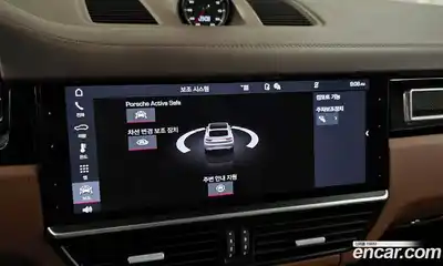 Porsche Cayenne 2021 4.0 Автомат в Москве № 197655, миниатюра 9