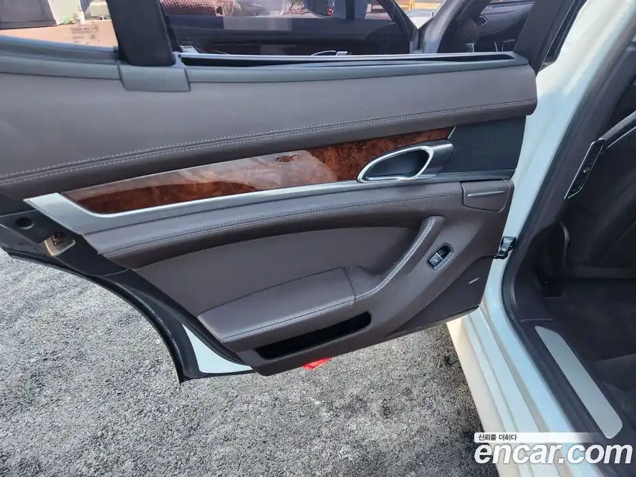 Porsche Panamera 2011 4.8 Автомат в Москве № 198006, фото 11