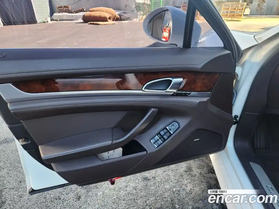 Porsche Panamera 2011 4.8 Автомат в Москве № 198006, фото 9