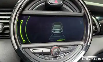 Mini Cooper 2015 1.5 Автомат в Москве № 198331, миниатюра 7