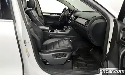 Volkswagen Touareg 2012 3.0 Автомат в Москве № 199210, миниатюра 4