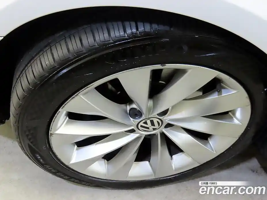 Volkswagen CC 2014 2.0 Автомат в Москве № 199338, фото 19