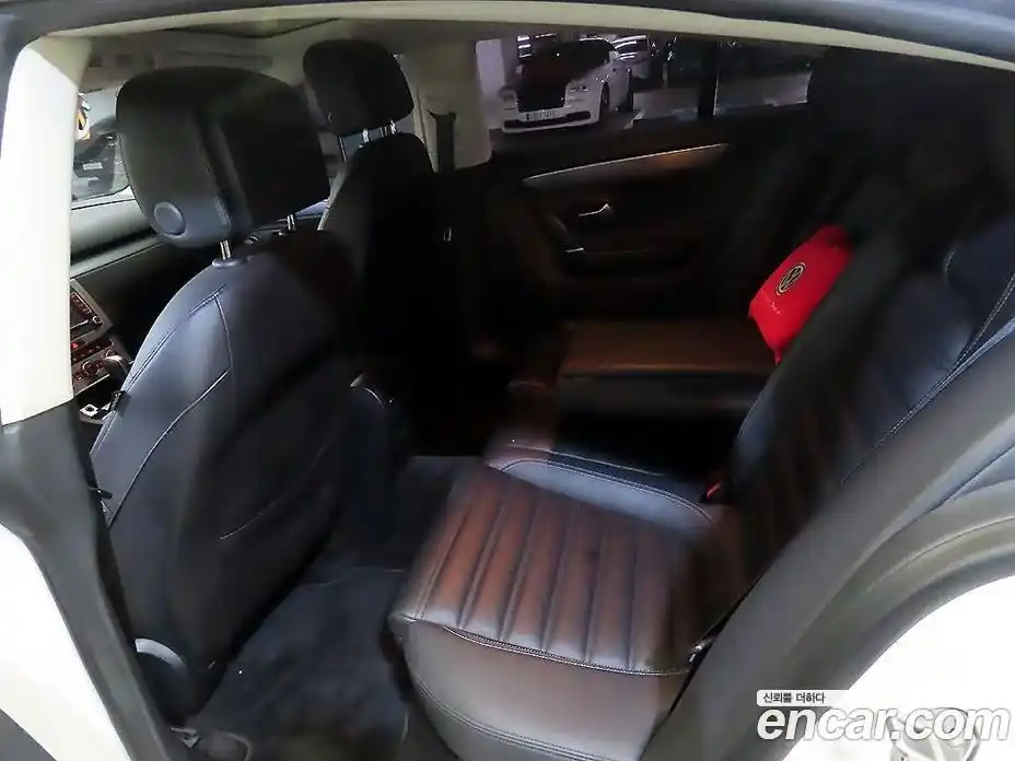 Volkswagen CC 2014 2.0 Автомат в Москве № 199338, фото 7