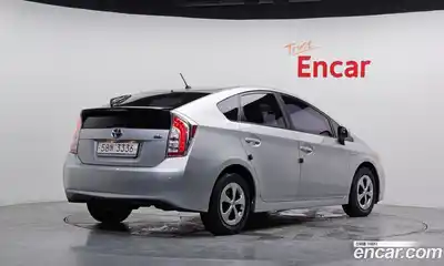 Toyota Prius 2012 1.8 Автомат в Москве № 199630, миниатюра 2