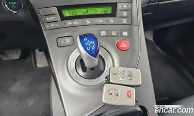 Toyota Prius 2012 1.8 Автомат в Москве № 199630, миниатюра 9