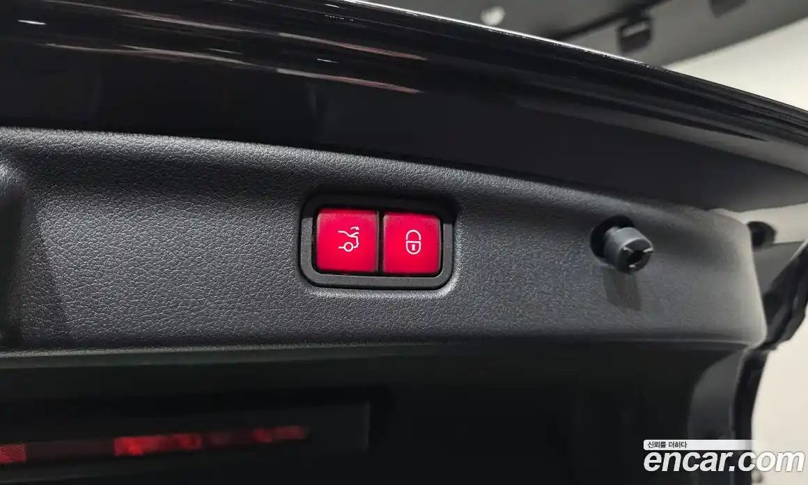 Mercedes-Benz C-Class 2023 2.0 Автомат в Москве № 202479, фото 1