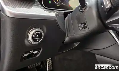 Mercedes-Benz C-Class 2023 2.0 Автомат в Москве № 202479, миниатюра 5