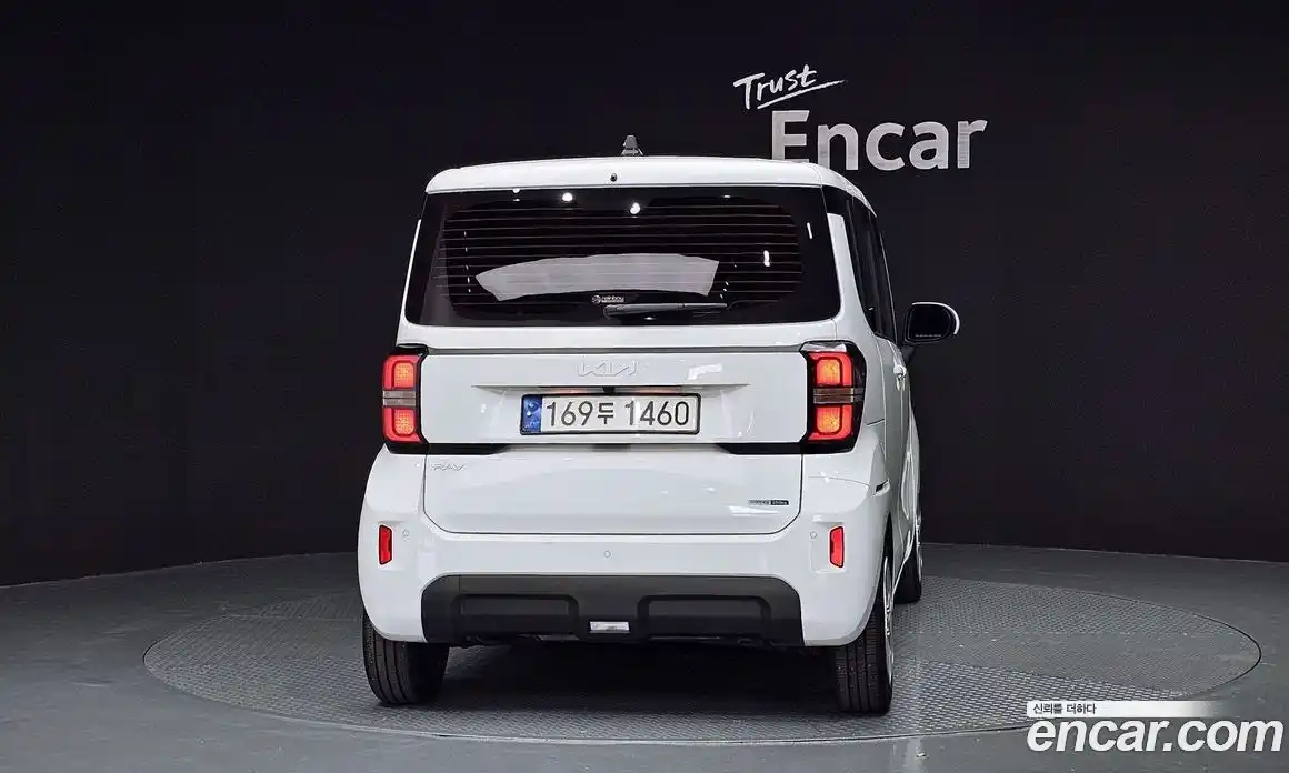 Kia Ray 2024 1.0 Автомат в Москве № 20348, фото 5