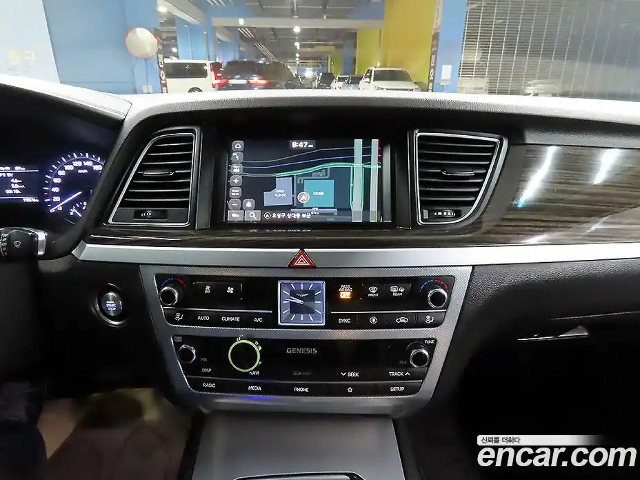 Genesis G80 2019 3.3 Автомат в Москве № 206880, фото 13