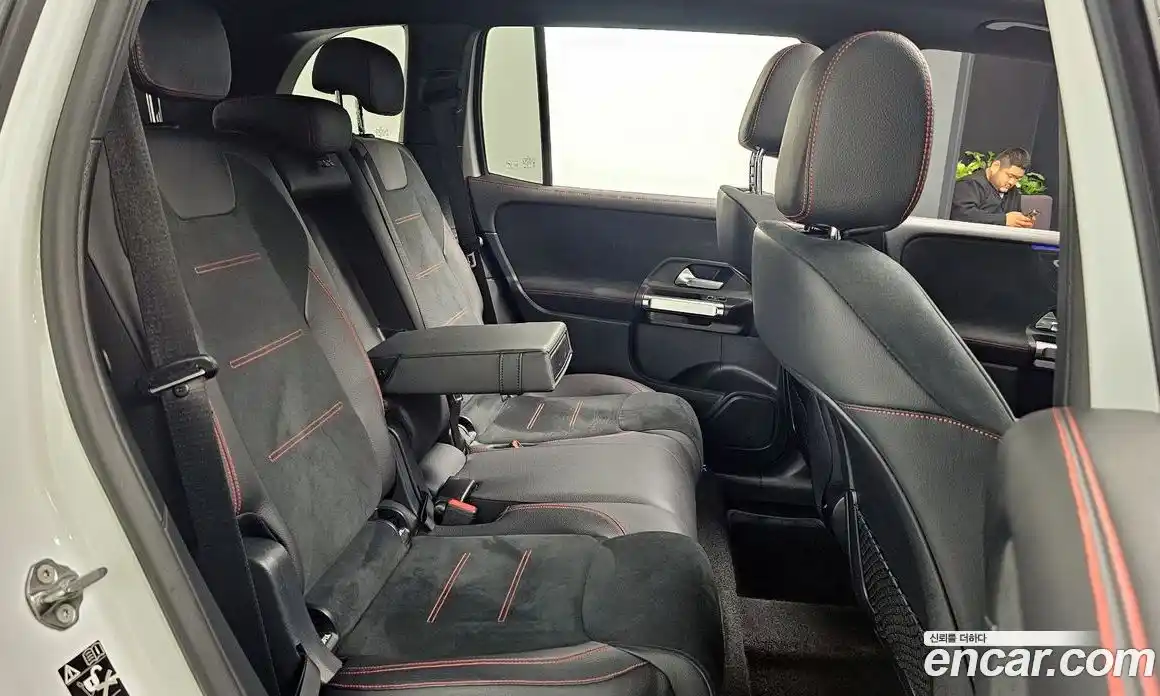 Mercedes-Benz GLB-Class 2022 2.0 Автомат в Москве № 207047, фото 12