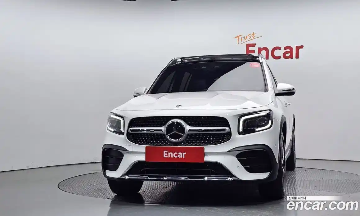 Mercedes-Benz GLB-Class 2022 2.0 Автомат в Москве № 207047, фото 16