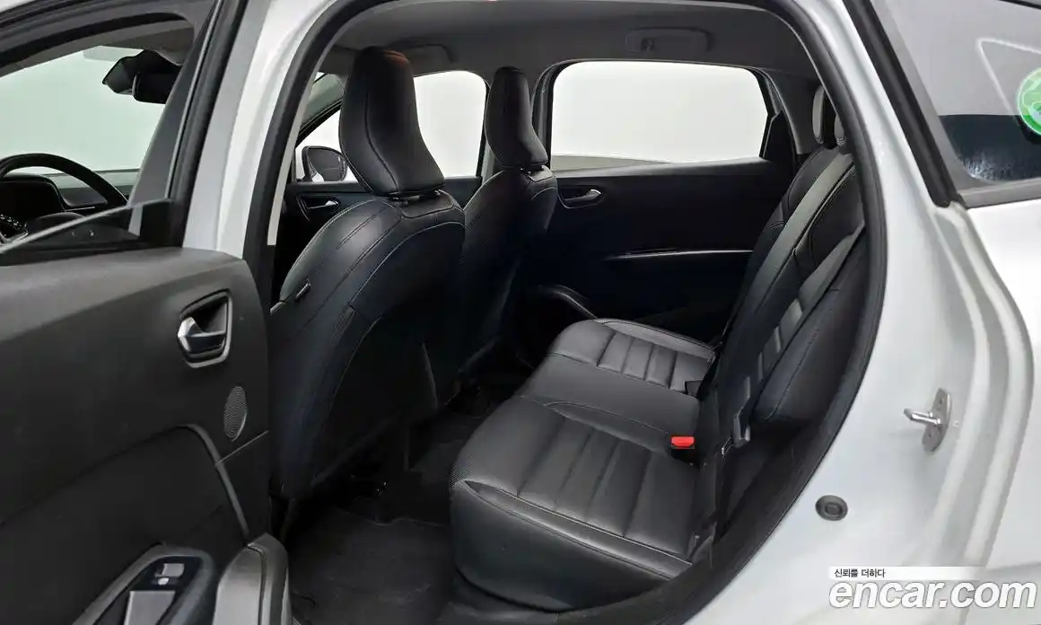 Renault XM3 2023 1.6 Автомат в Москве № 207101, фото 13