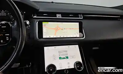 Land Rover Range-Rover Velar 2018 2.0 Автомат в Москве № 213583, миниатюра 12