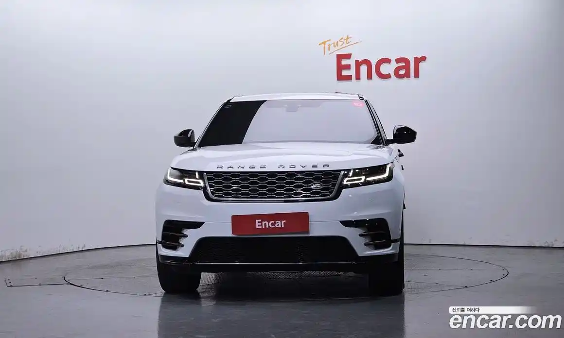 Land Rover Range-Rover Velar 2018 2.0 Автомат в Москве № 213583, фото 14