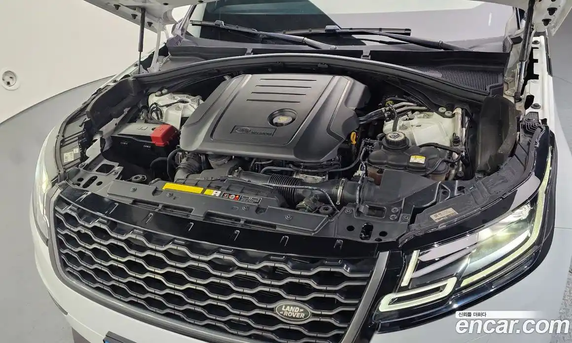 Land Rover Range-Rover Velar 2018 2.0 Автомат в Москве № 213583, фото 18