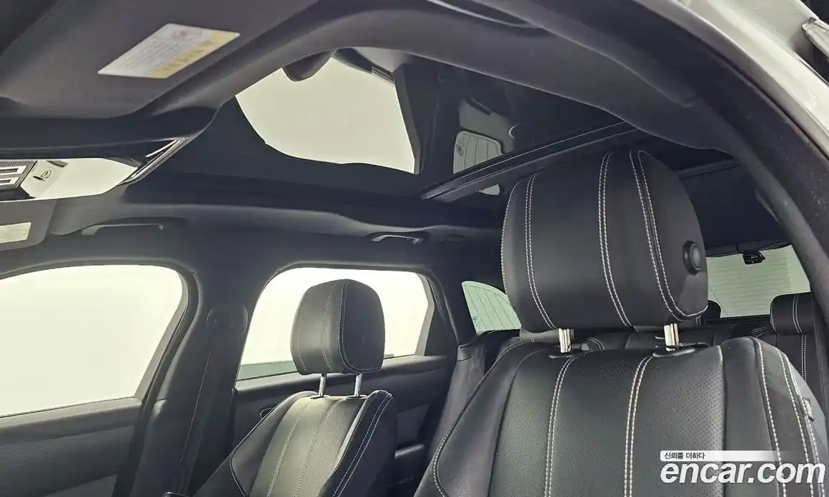 Land Rover Range-Rover Velar 2018 2.0 Автомат в Москве № 213583, фото 8