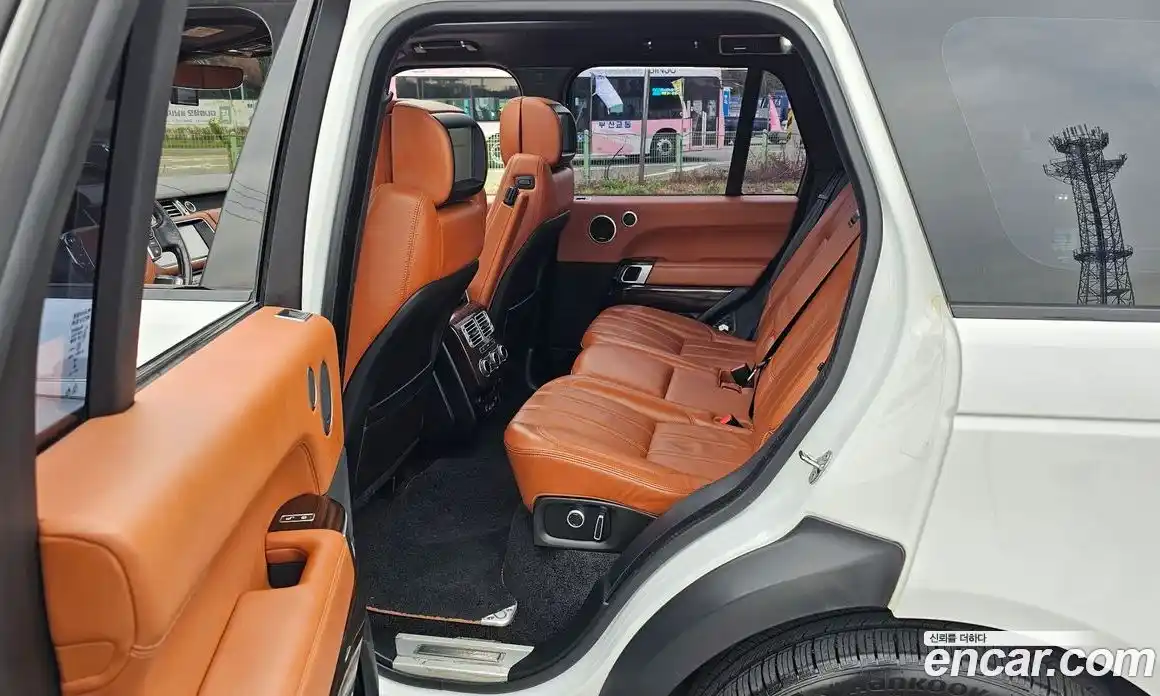 Land Rover Range-Rover 2017 4.4 Автомат в Москве № 213730, фото 5