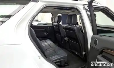 Land Rover Discovery 2019 3.0 Автомат в Москве № 213827, миниатюра 11