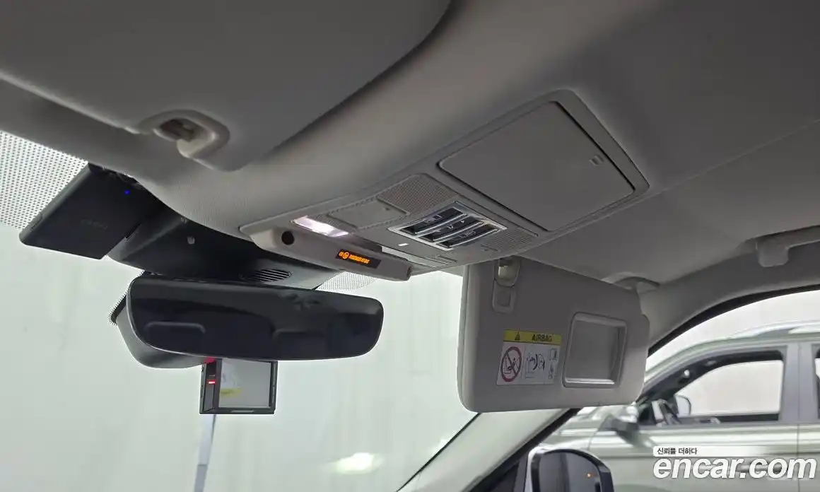 Land Rover Discovery 2019 3.0 Автомат в Москве № 213827, фото 17