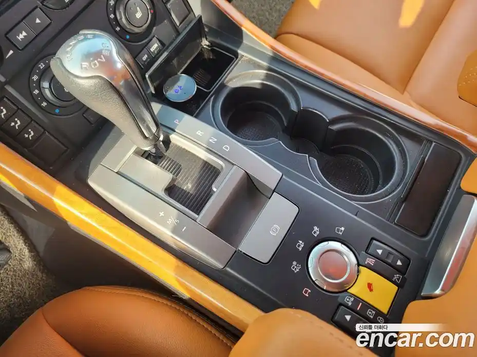 Land Rover Range-Rover Sport 2008 2.7 Автомат в Москве № 213852, фото 13