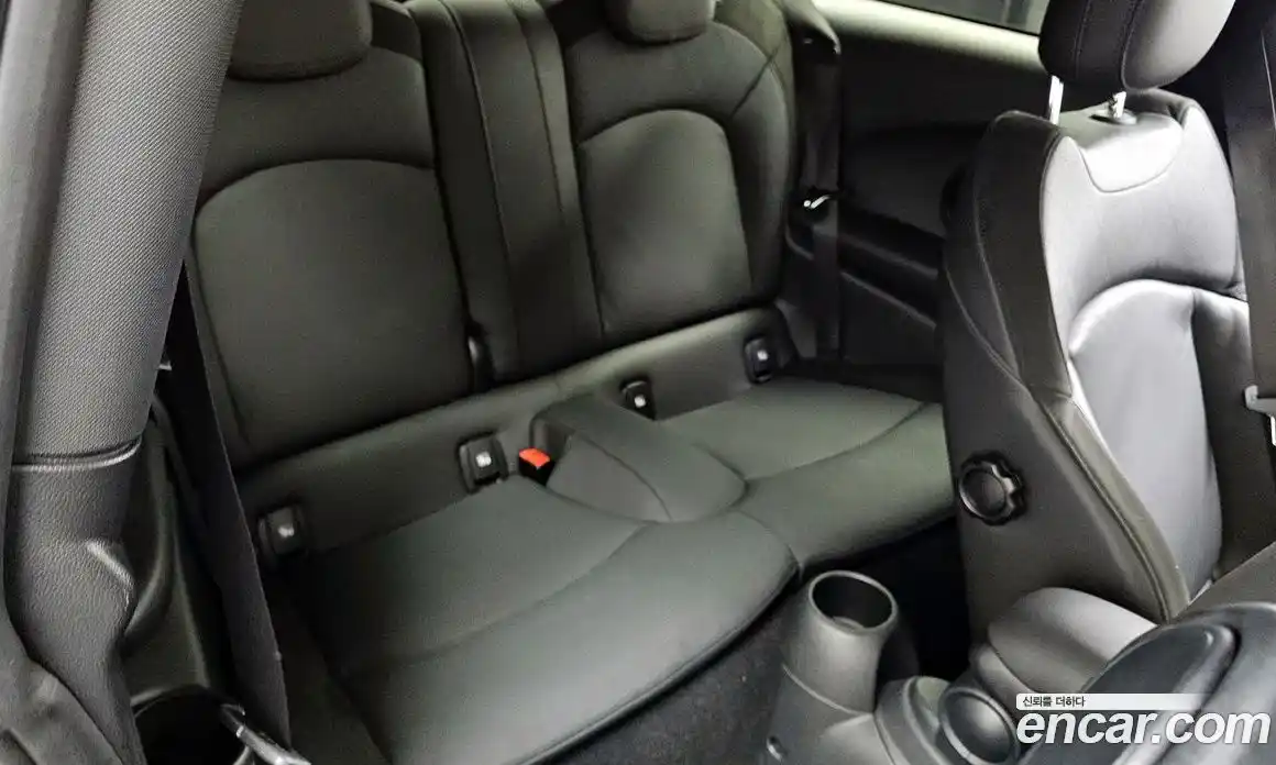 Mini Cooper 2024 Автомат в Москве № 214263, фото 16