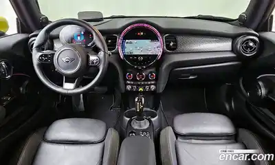Mini Cooper 2024 Автомат в Москве № 214263, миниатюра 8