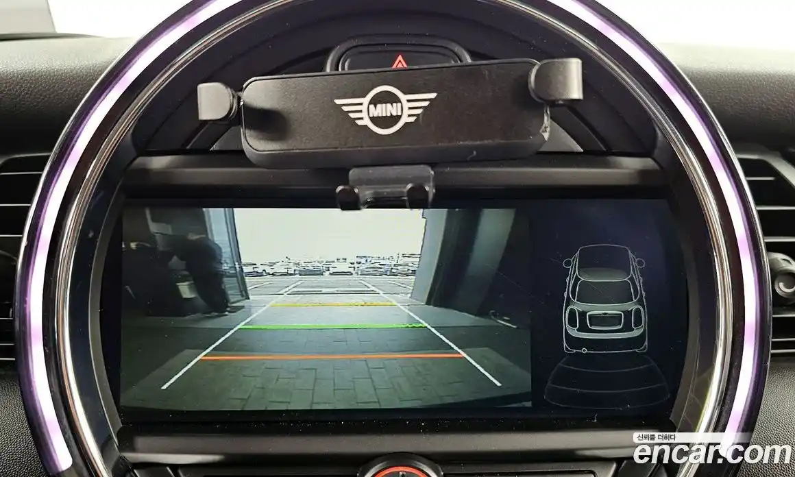 Mini Cooper 2015 2.0 Автомат в Москве № 214367, фото 15