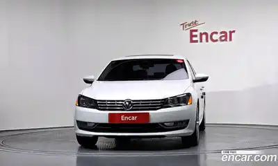 Volkswagen Passat 2013 2.5 Автомат в Москве № 214891, миниатюра 2