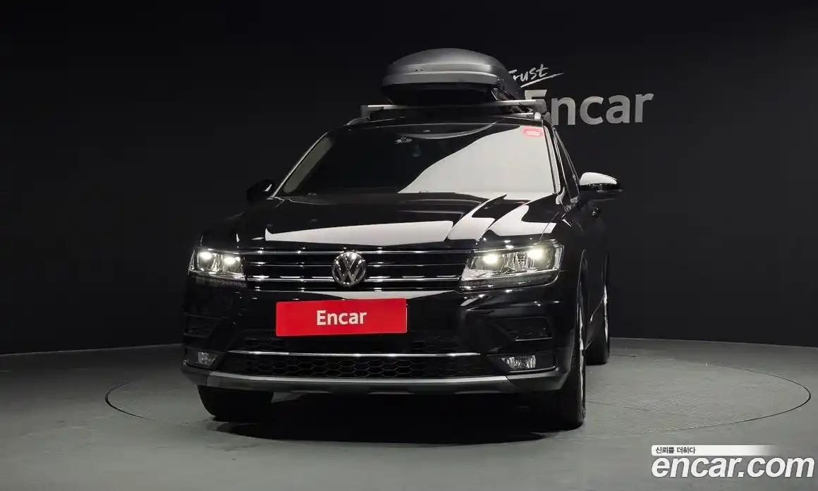 Volkswagen Tiguan 2020 2.0 Автомат в Москве № 215146, фото 19