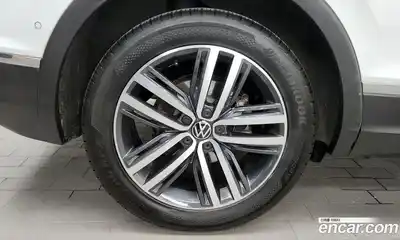 Volkswagen Tiguan, 2021